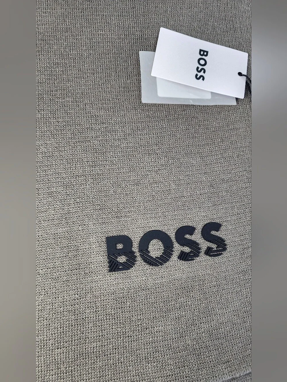 BOSS by HUGO BOSS Wool-Blend Knit Scarf Green-Black Business Casual 8